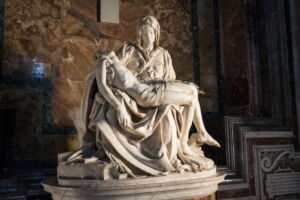 Pieta Watykańska – rzeźba wykonana przez Michała Anioła